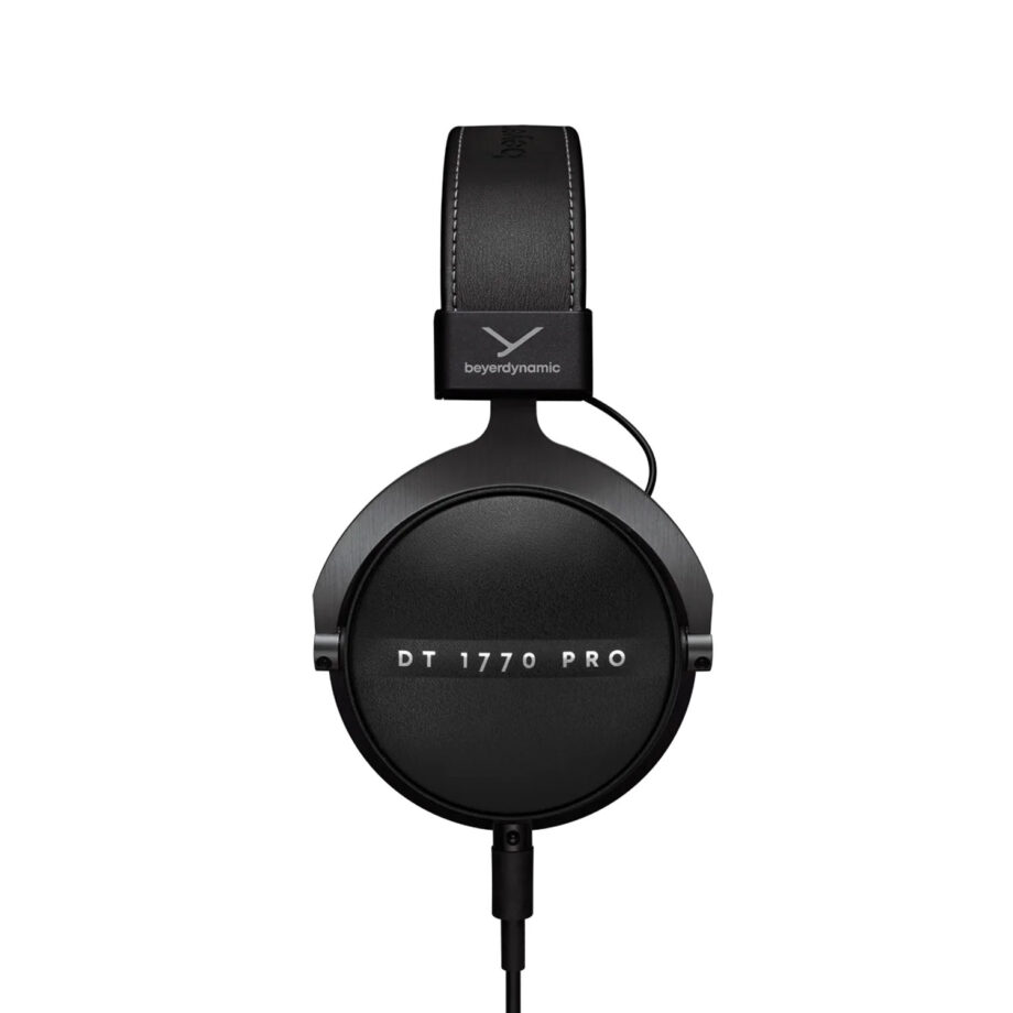 beyerdynamic-dt-1770-pro-mk-2-front.jpg