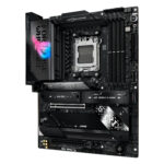 ROG Strix X870E-E Gaming WiFi 03.jpg