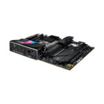 ROG Strix X870E-E Gaming WiFi 08.jpg
