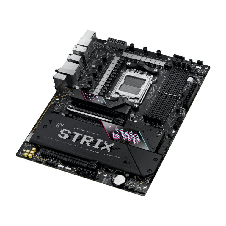 ROG STRIX B850-E GAMING WIFI_3D5+H-Nude.jpg